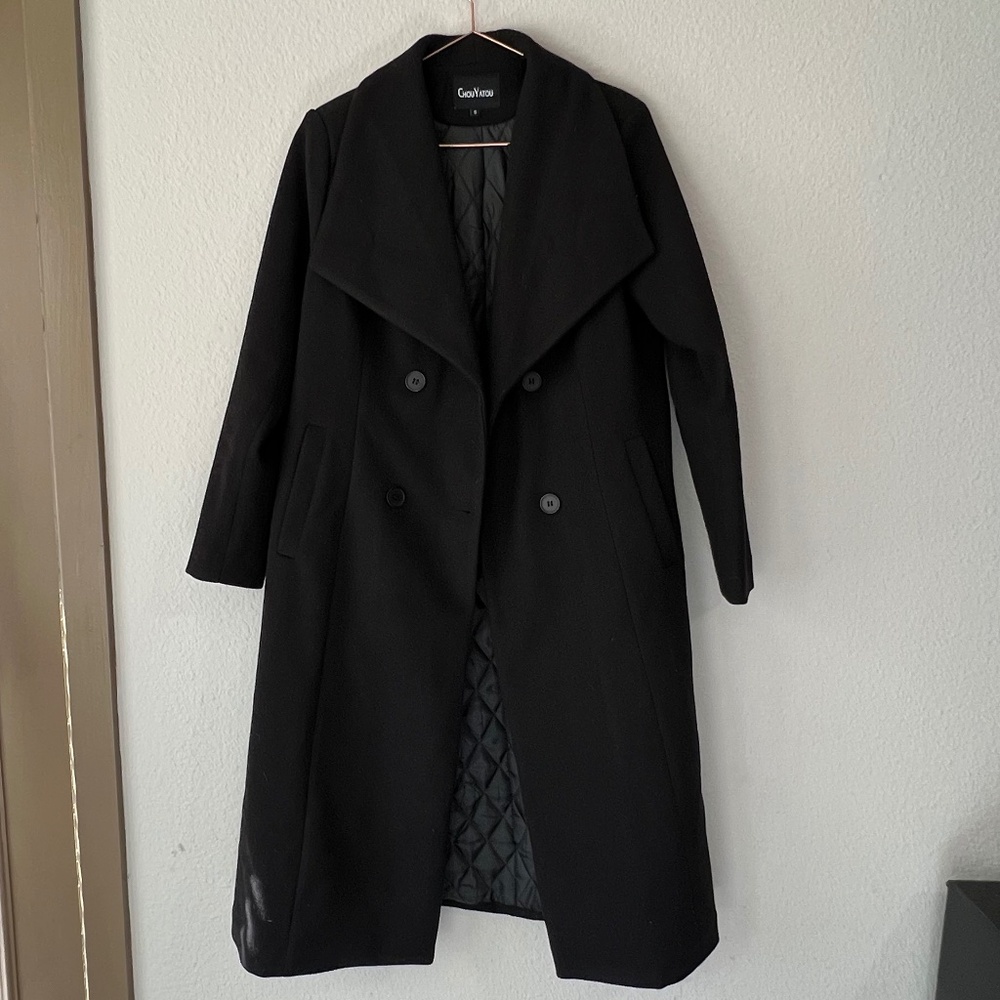 Black Double-Breasted Long Coat with Quilted Lining